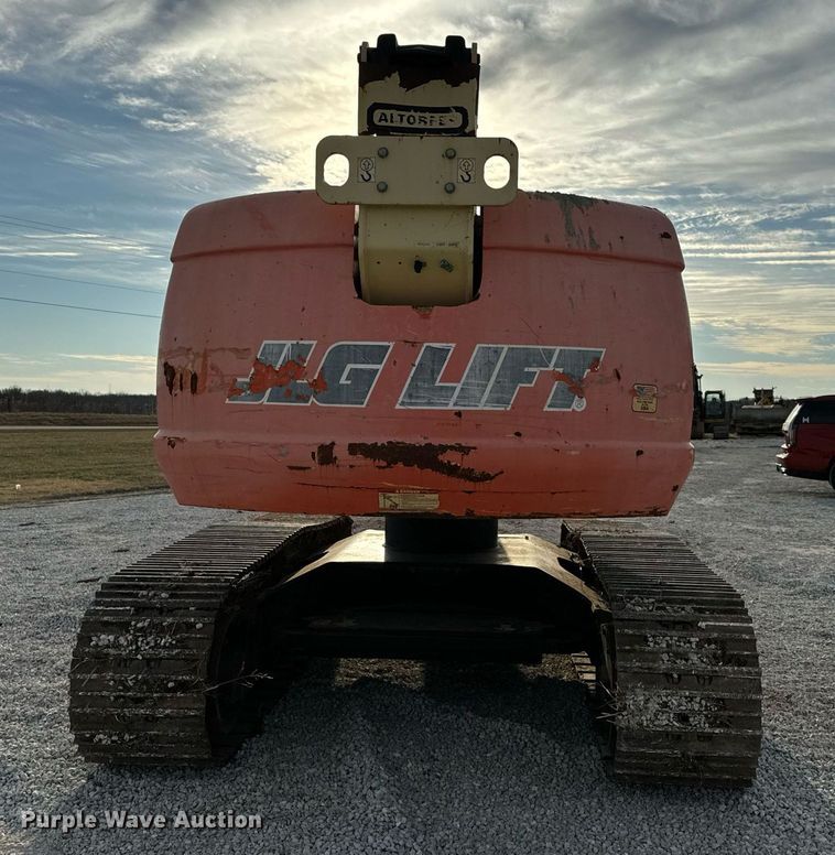 image for item DL4367 2002 JLG 660SJC boom lift