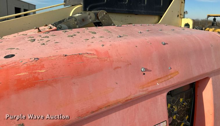 image for item DL4367 2002 JLG 660SJC boom lift