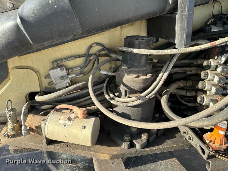 image for item DL4367 2002 JLG 660SJC boom lift