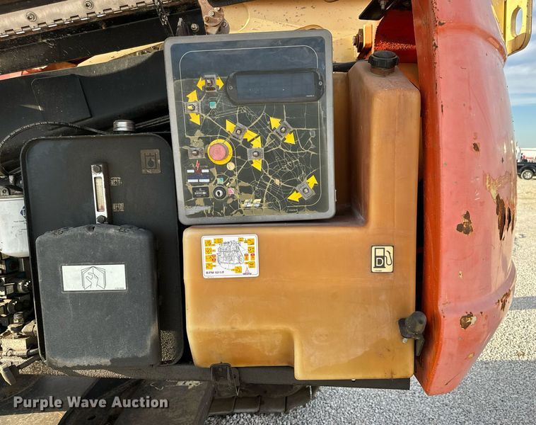 image for item DL4367 2002 JLG 660SJC boom lift