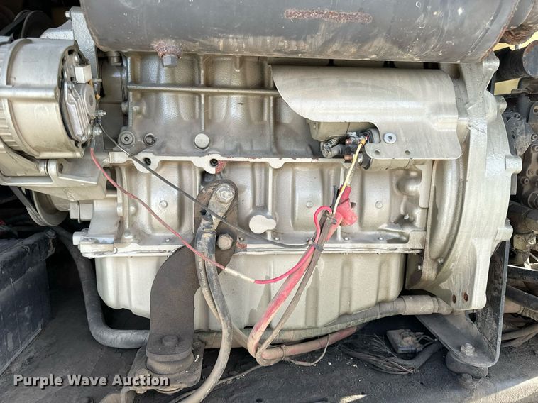 image for item DL4367 2002 JLG 660SJC boom lift