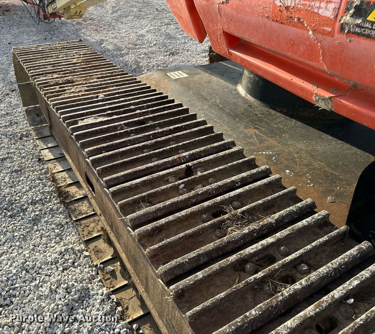 image for item DL4367 2002 JLG 660SJC boom lift