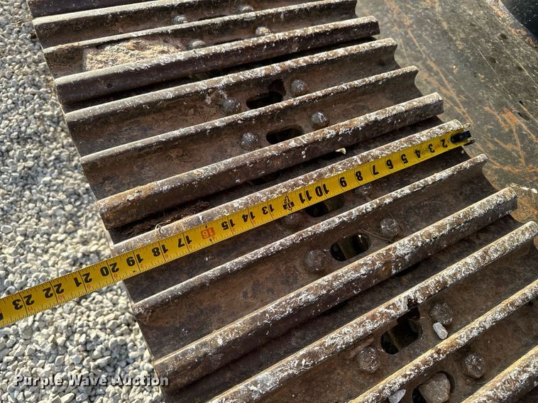 image for item DL4367 2002 JLG 660SJC boom lift