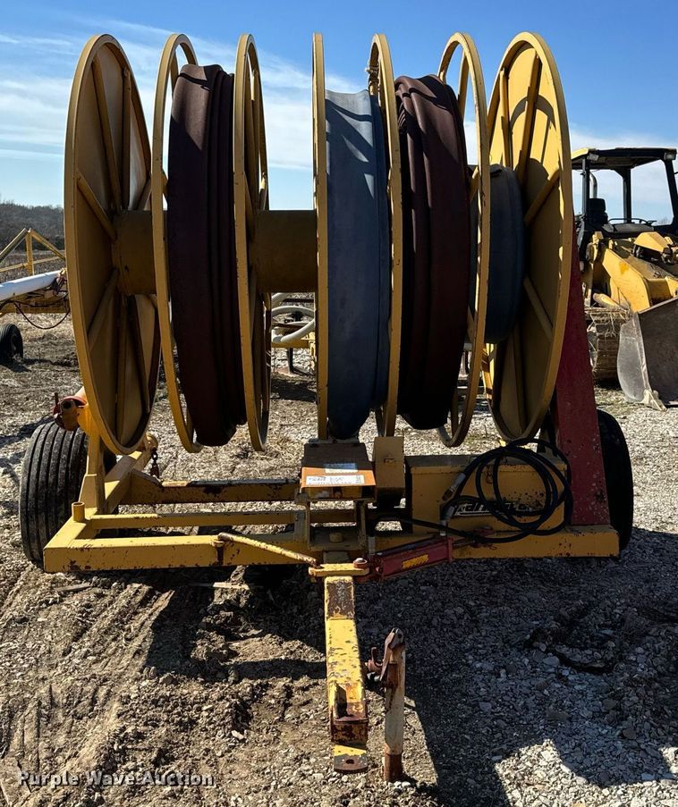 image for item DL4370 Farmstar  600 hose reel