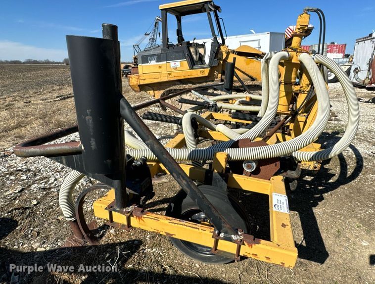 image for item DL4371 Farmstar 7000 manure injector