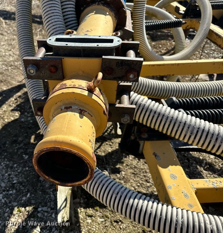 image for item DL4371 Farmstar 7000 manure injector