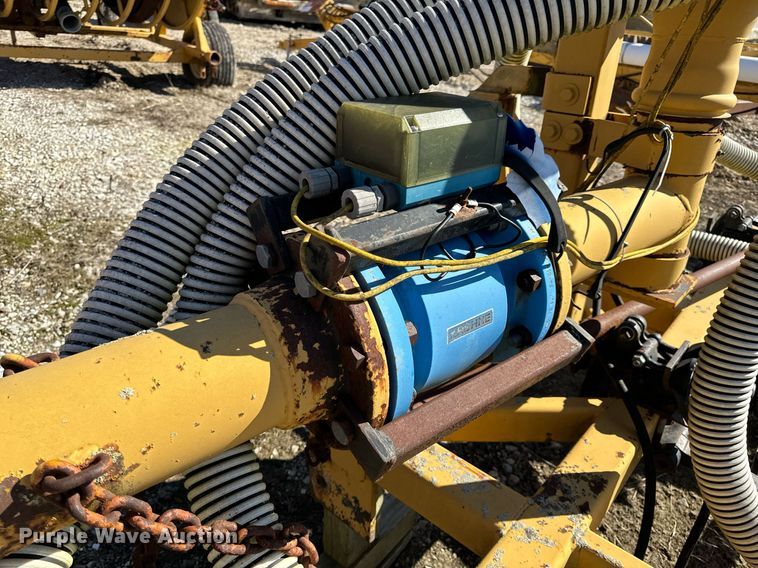 image for item DL4371 Farmstar 7000 manure injector