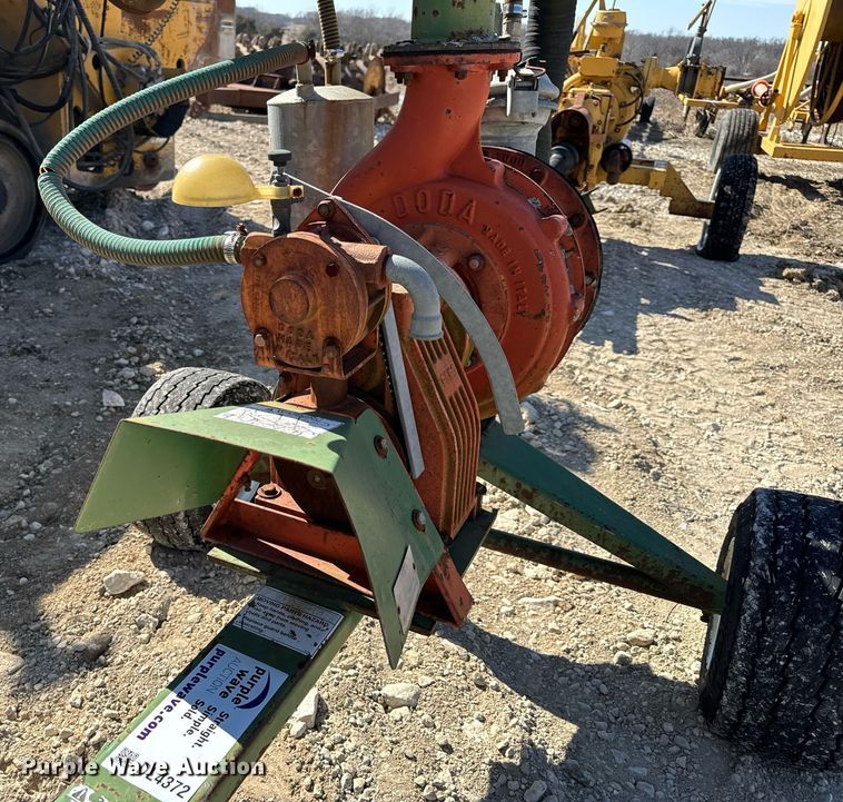 image for item DL4372 Doda pump