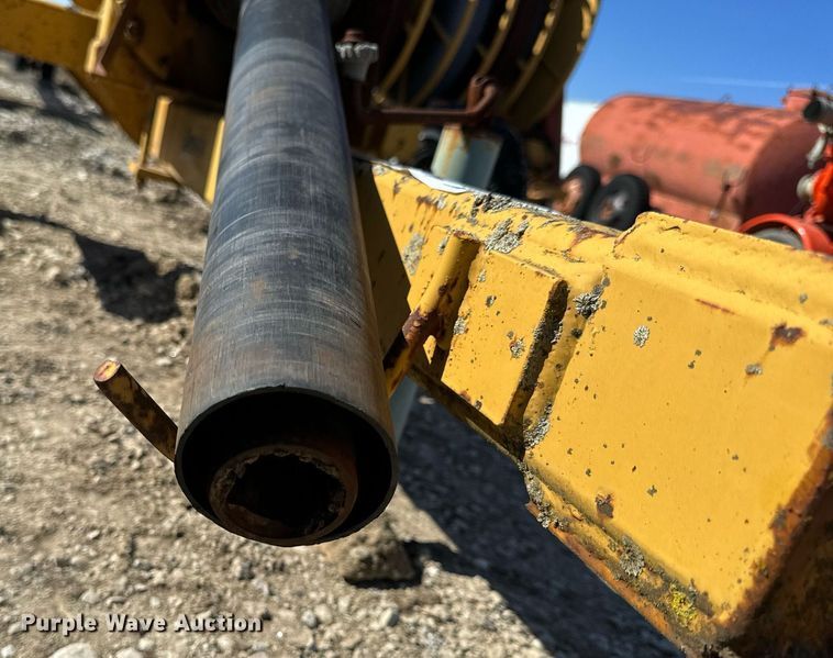 image for item DL4373 Farmstar  2400 pump