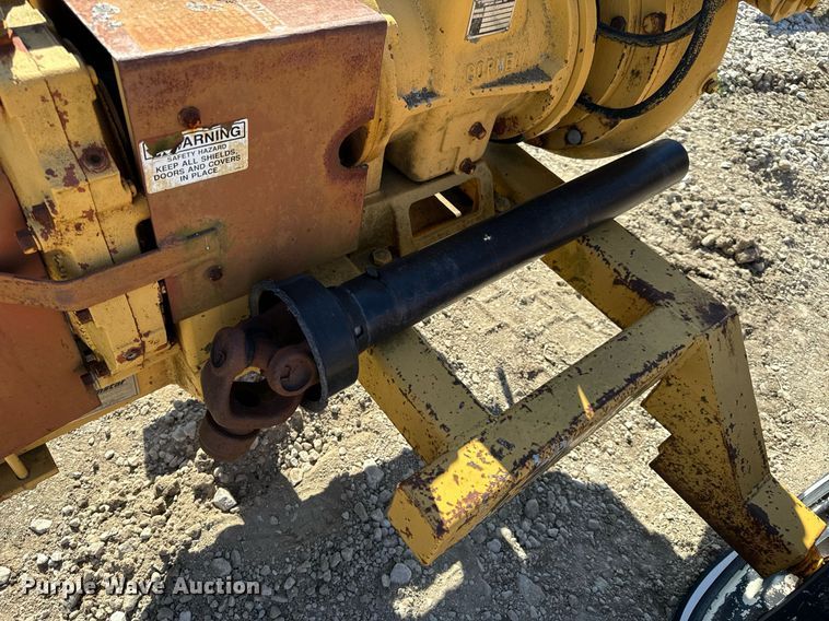 image for item DL4373 Farmstar  2400 pump