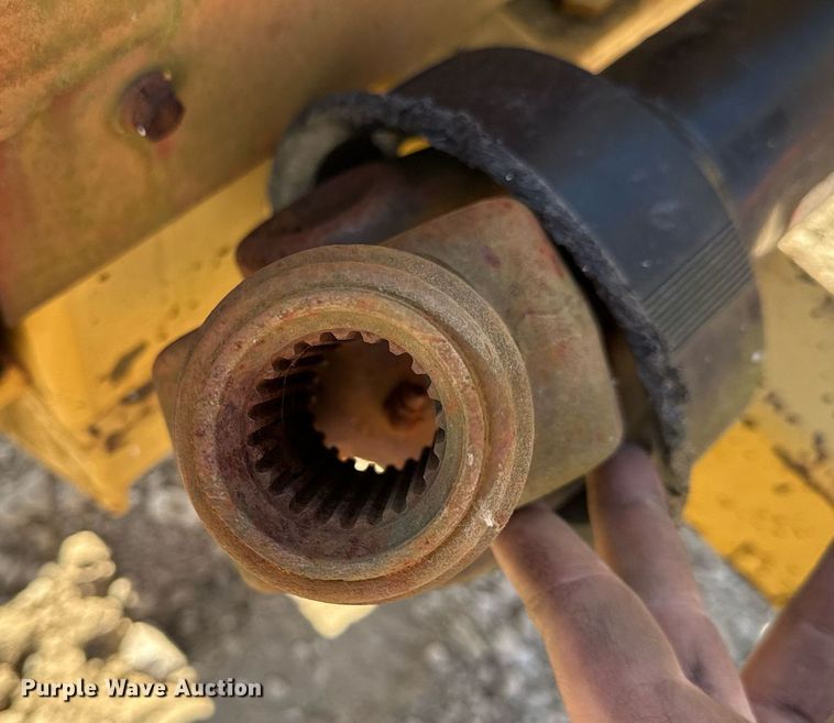 image for item DL4373 Farmstar  2400 pump