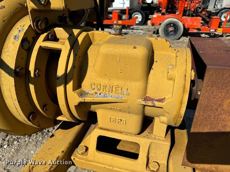 image for item DL4373 Farmstar  2400 pump