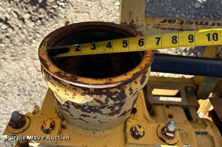 image for item DL4373 Farmstar  2400 pump