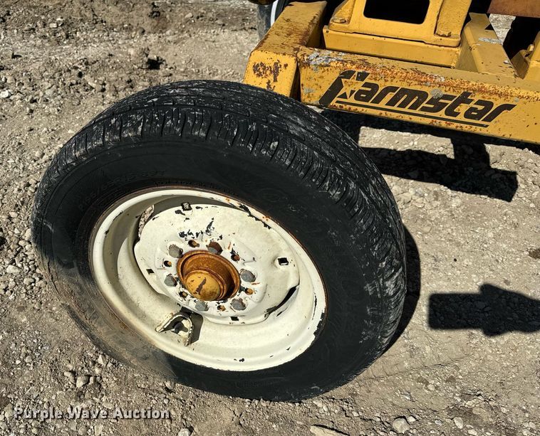 image for item DL4373 Farmstar  2400 pump