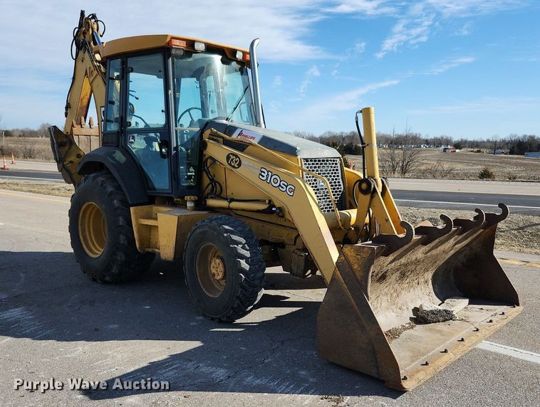 image for item DL4374 2005 John Deere 310SG backhoe