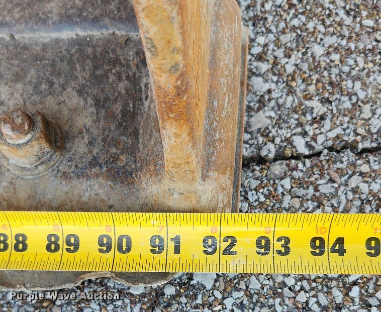 image for item DL4374 2005 John Deere 310SG backhoe