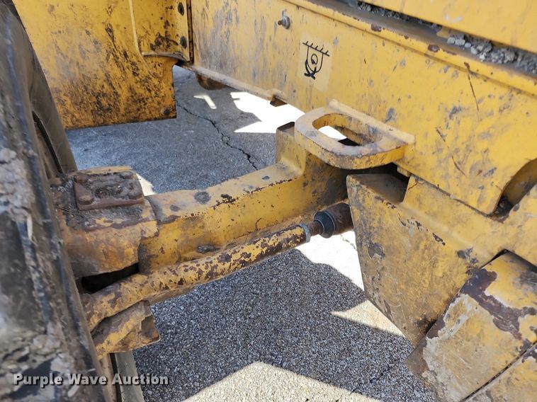image for item DL4374 2005 John Deere 310SG backhoe