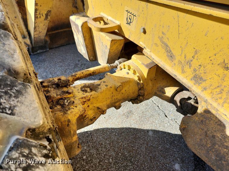 image for item DL4374 2005 John Deere 310SG backhoe