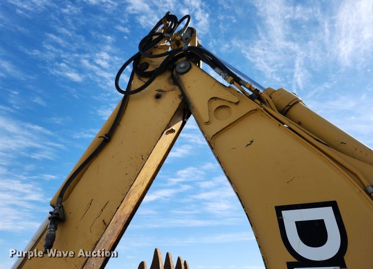 image for item DL4374 2005 John Deere 310SG backhoe