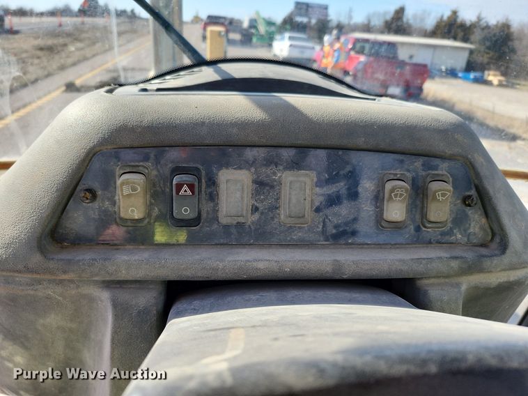 image for item DL4374 2005 John Deere 310SG backhoe