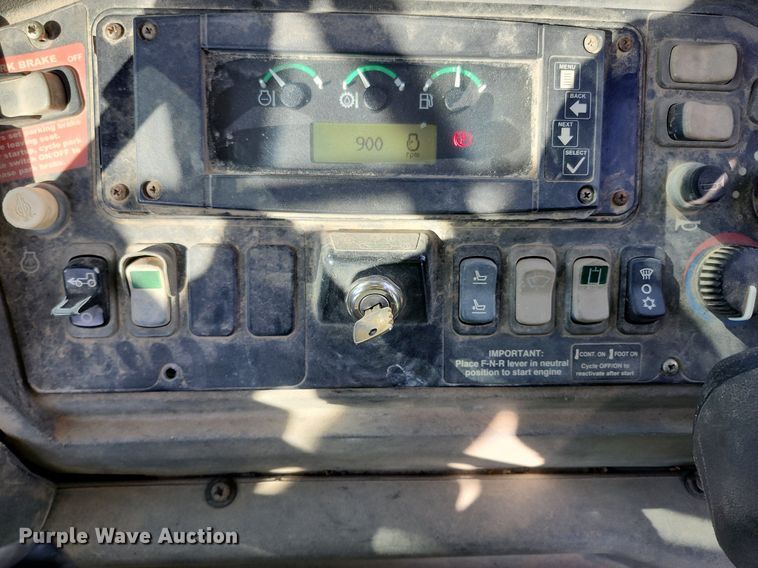 image for item DL4374 2005 John Deere 310SG backhoe