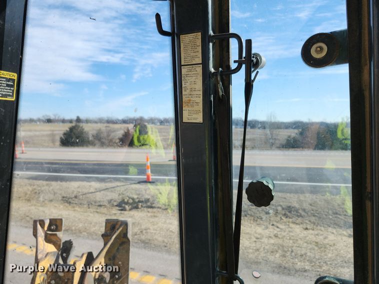 image for item DL4374 2005 John Deere 310SG backhoe