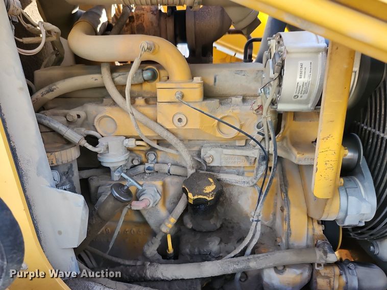 image for item DL4374 2005 John Deere 310SG backhoe