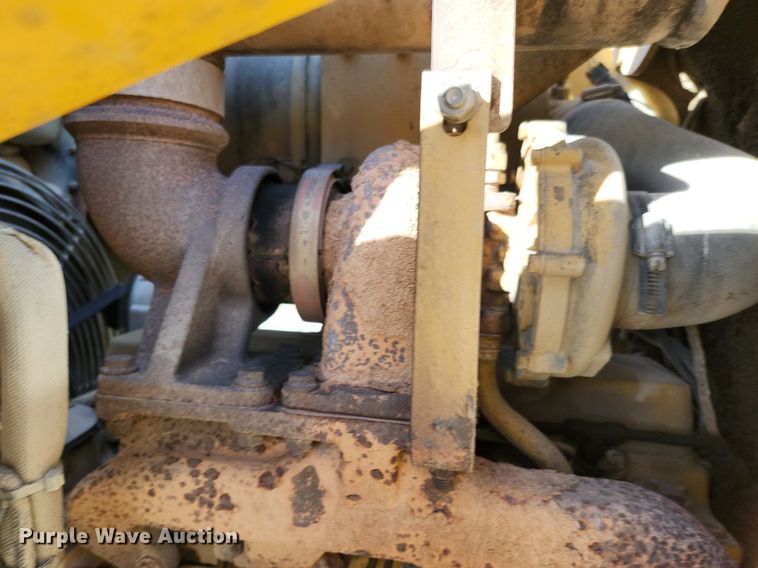 image for item DL4374 2005 John Deere 310SG backhoe