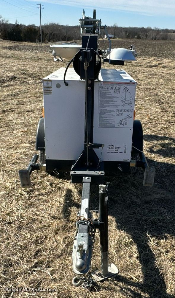 image for item DL4375 2016 Magnum MLT3060K-01 light plant