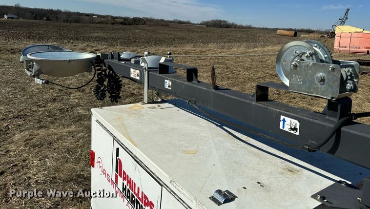 image for item DL4375 2016 Magnum MLT3060K-01 light plant