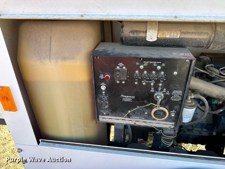 image for item DL4375 2016 Magnum MLT3060K-01 light plant