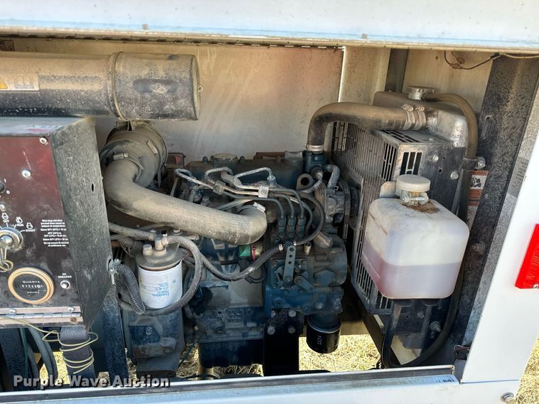 image for item DL4375 2016 Magnum MLT3060K-01 light plant