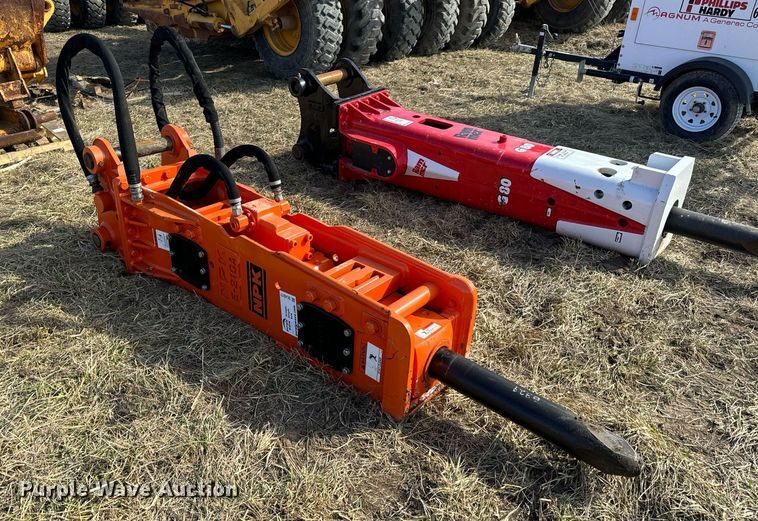 image for item DL4377 NPK E210A breaker