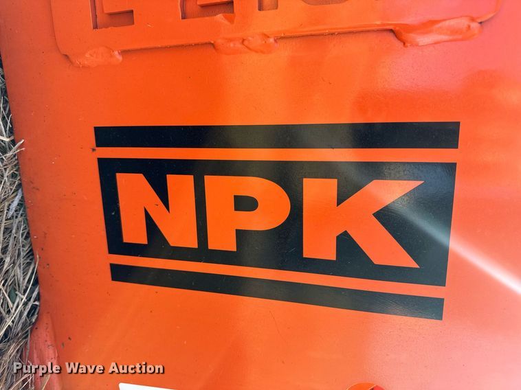 image for item DL4377 NPK E210A breaker