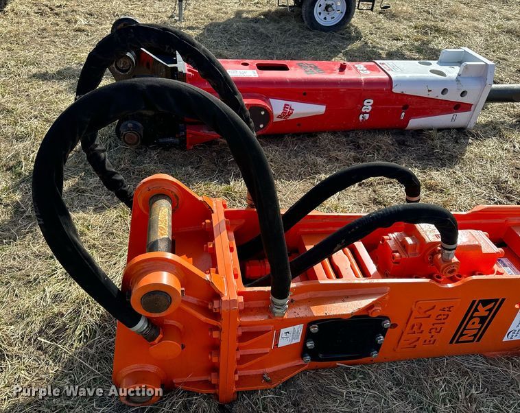 image for item DL4377 NPK E210A breaker