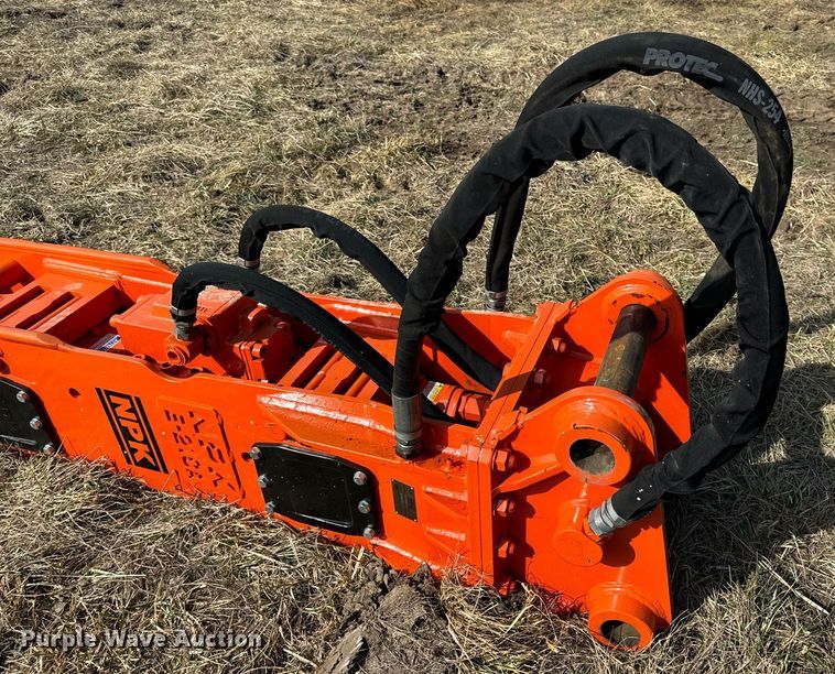 image for item DL4377 NPK E210A breaker