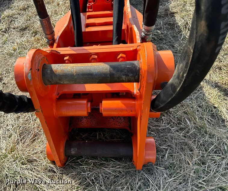 image for item DL4377 NPK E210A breaker