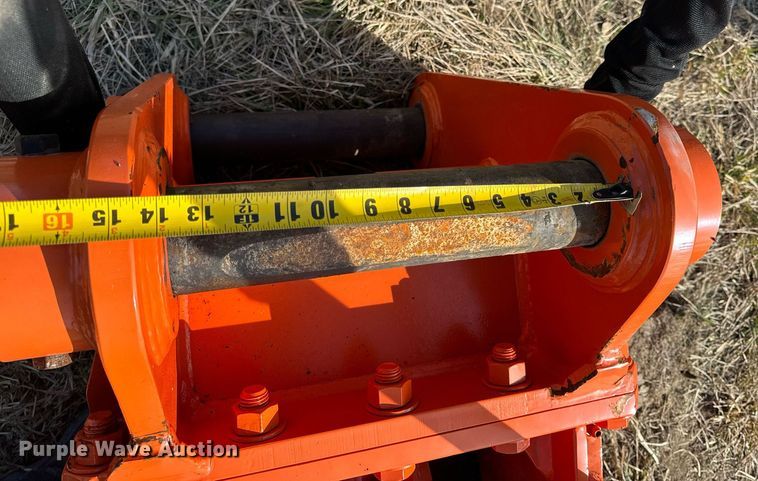 image for item DL4377 NPK E210A breaker