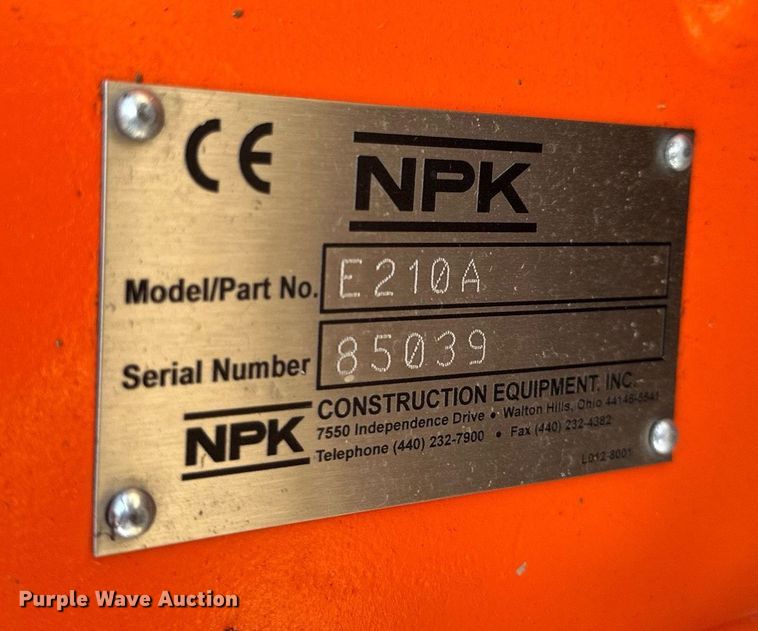 image for item DL4377 NPK E210A breaker