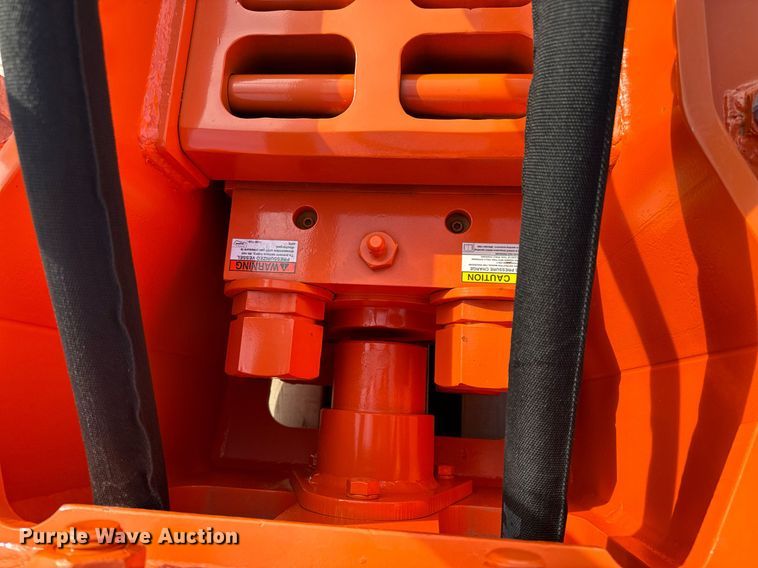 image for item DL4378 NPK 16X breaker