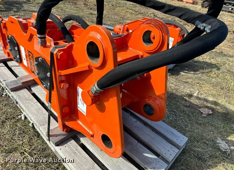 image for item DL4378 NPK 16X breaker