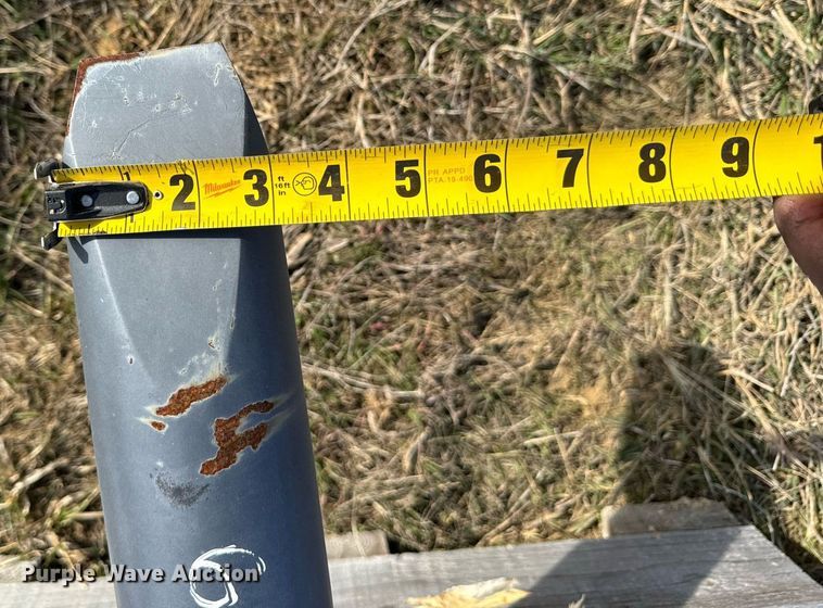 image for item DL4379 NPK H-4X breaker