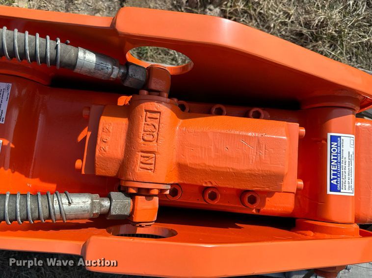 image for item DL4379 NPK H-4X breaker