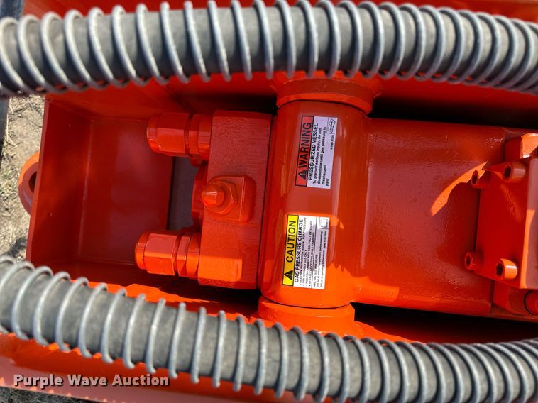 image for item DL4379 NPK H-4X breaker