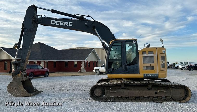 image for item DL4380 2013 John Deere 245G LC excavator
