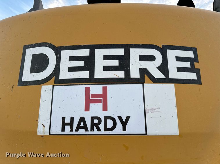 image for item DL4380 2013 John Deere 245G LC excavator