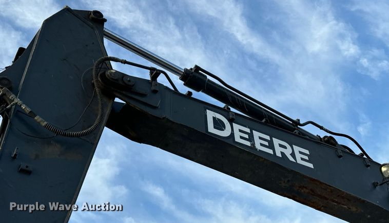 image for item DL4380 2013 John Deere 245G LC excavator