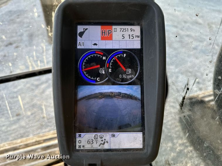 image for item DL4380 2013 John Deere 245G LC excavator