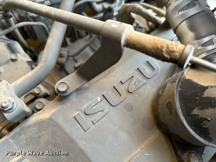 image for item DL4380 2013 John Deere 245G LC excavator