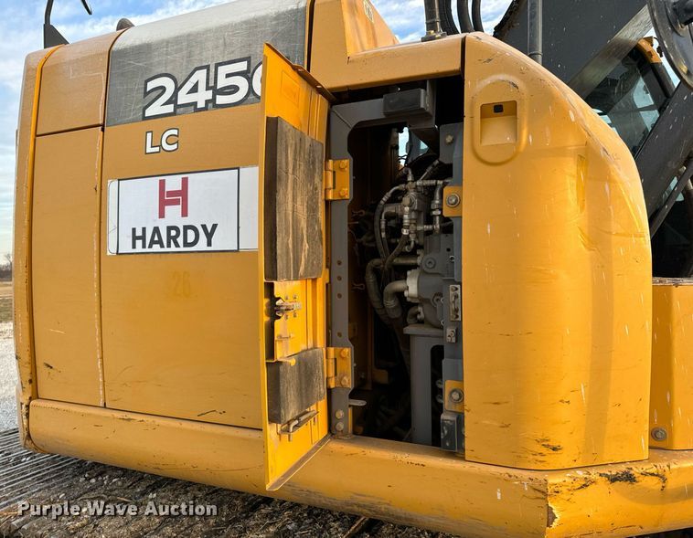 image for item DL4380 2013 John Deere 245G LC excavator